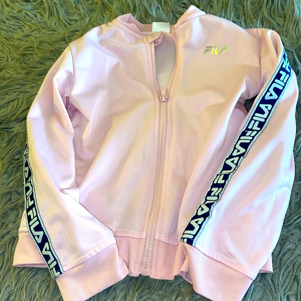 !HOT BUY!GIRLS FILA TRACKSUIT SIZE 5/6